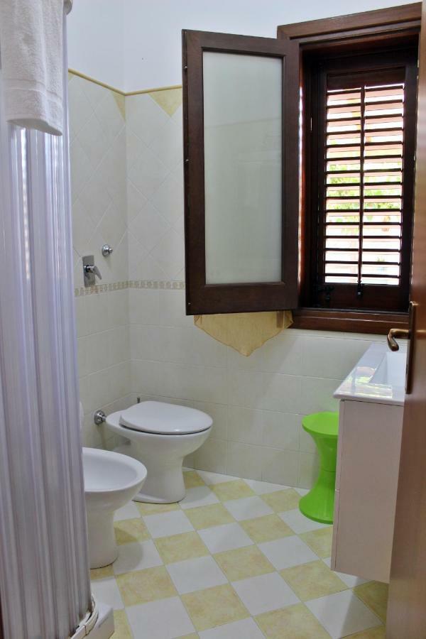 Ferienwohnung Monolocale Da Mariolina Macari Exterior foto